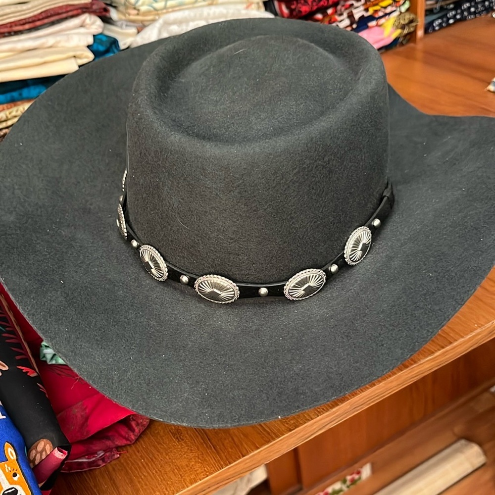 Shyanne Black Felt Cowboy Hat with Silver Conchos